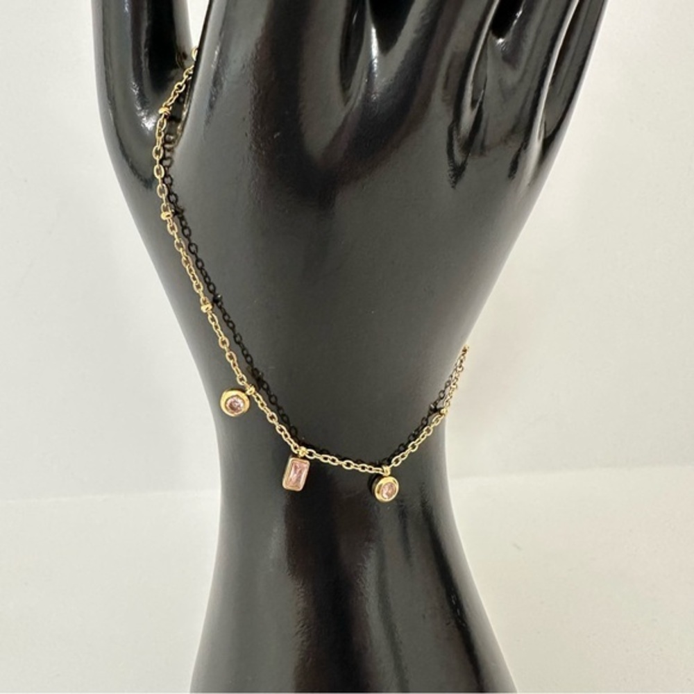 Gold‎ Bracelet with Pink Rhinestones